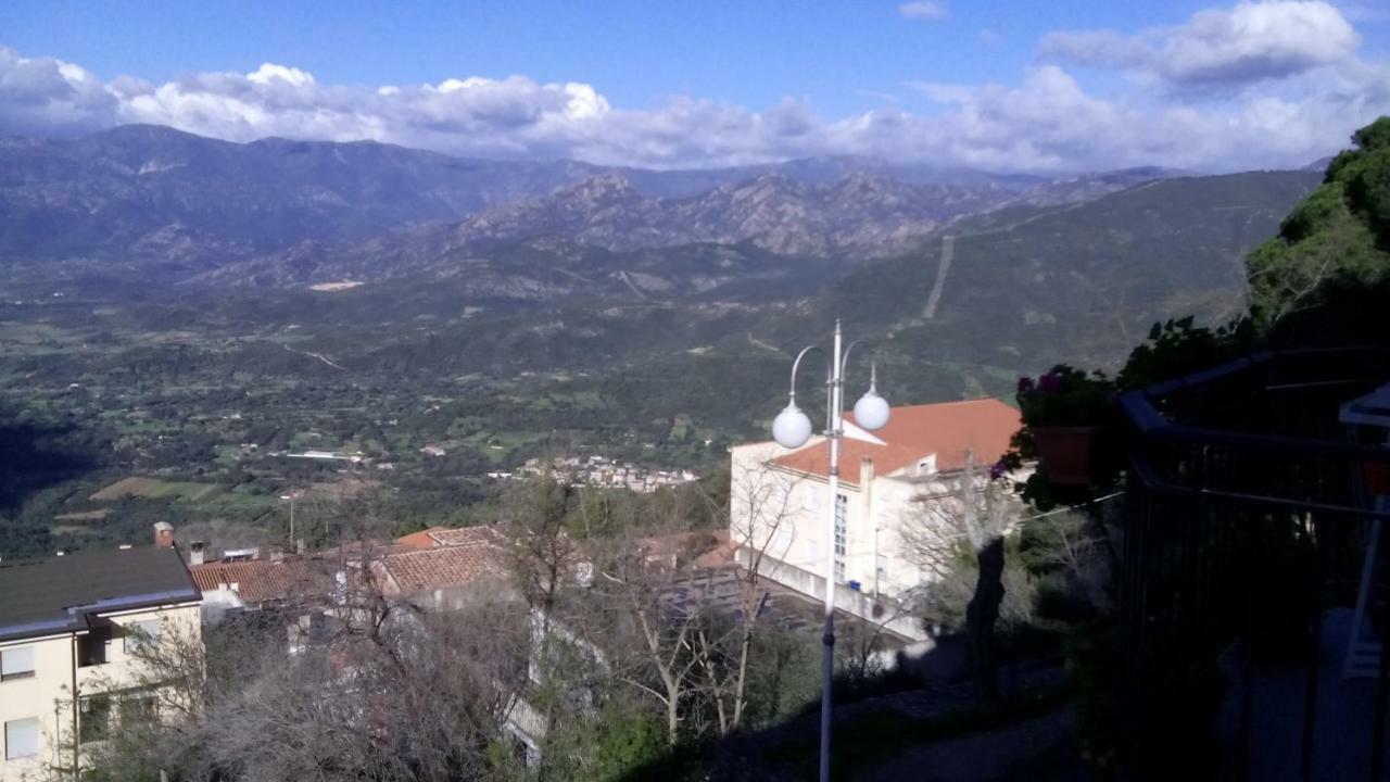 B&B Sa Clarera Baunei Exterior foto